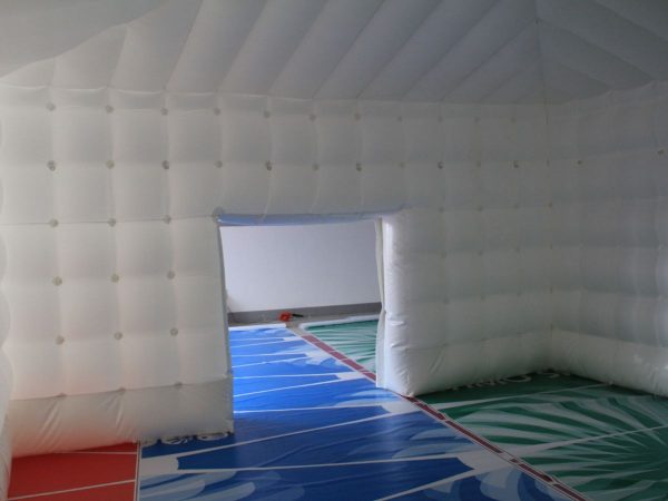 Inflatable Cube Tent - Image 3