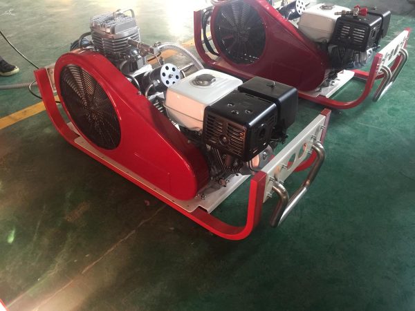 high-pressure breathing air compressor