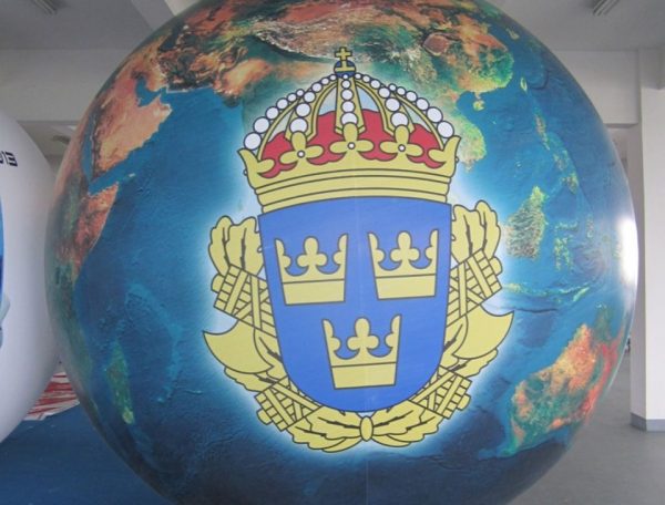 king Earth Balloon