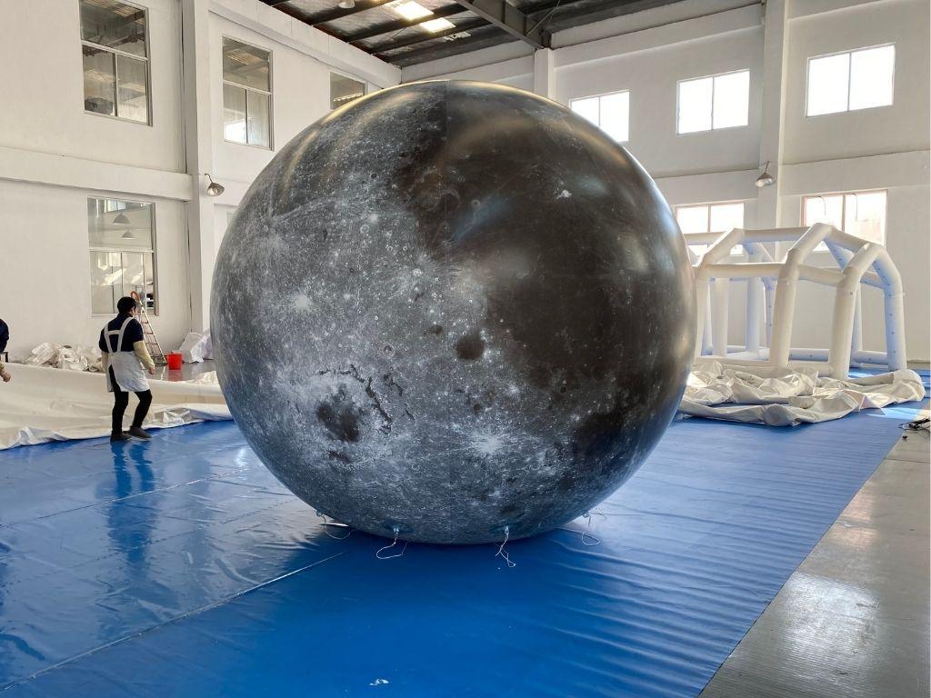 3m helium moon balloon back