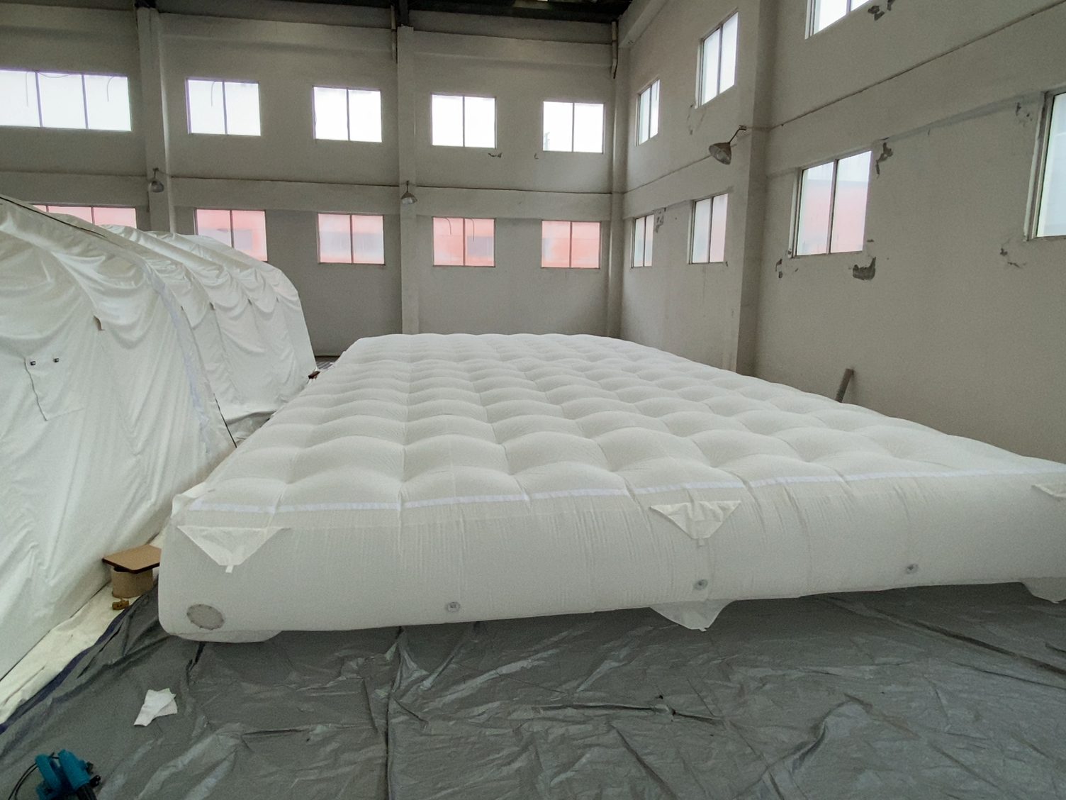 Two Stop Sunlight Diffusion Grip Cloud Balloon | DJI 20210512 103407 349 1 e1626701849688 | Cinema Balloons, Light Balloons,Grip Cloud Balloons, Helium Compressor, Rc Blimps, Inflatable Tent , Car Cover - Supplier DJI_20210512_103407_349-1-e1626701849688.jpg