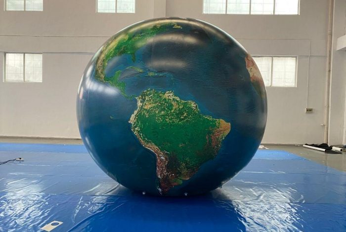 3m globe balloon