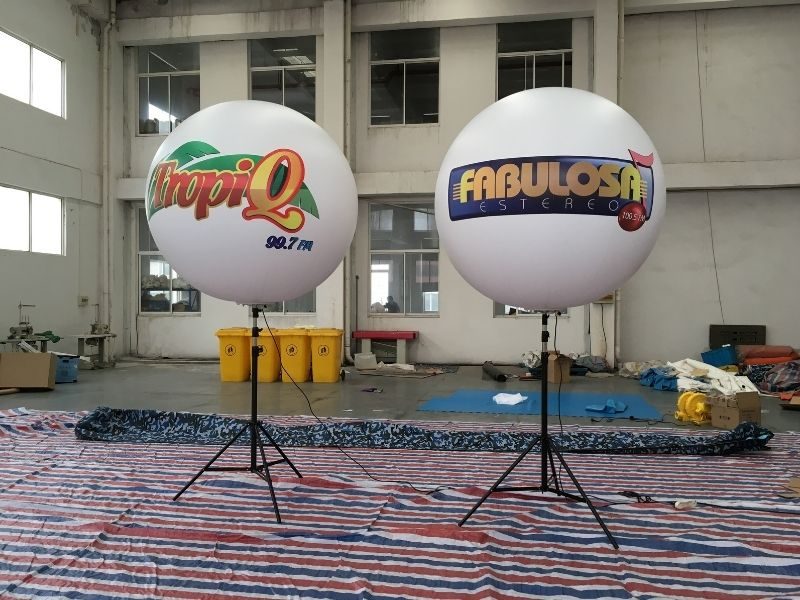 Banama-VUE-8-Led-tripod-Stand-Balloon.jpg