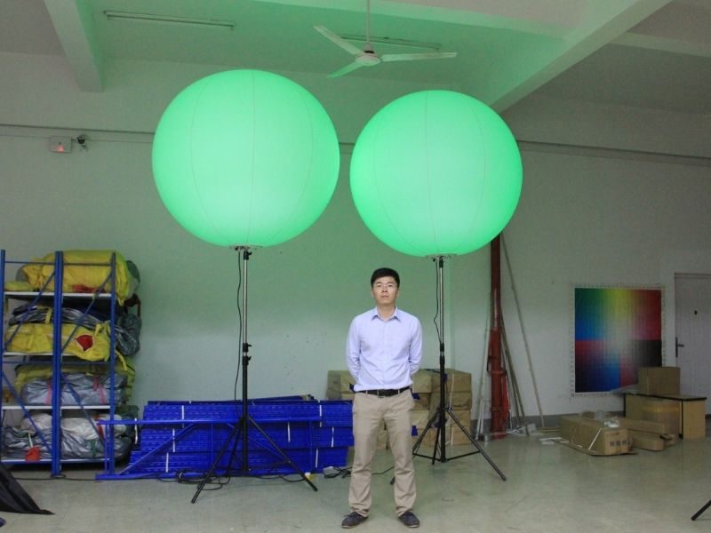 rgb-led-tripod-stand-balloon-03.jpg
